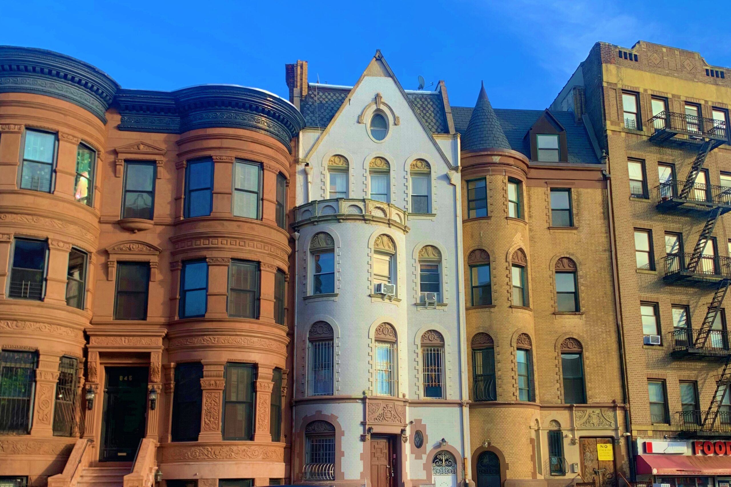 St. Nicholas Ave.