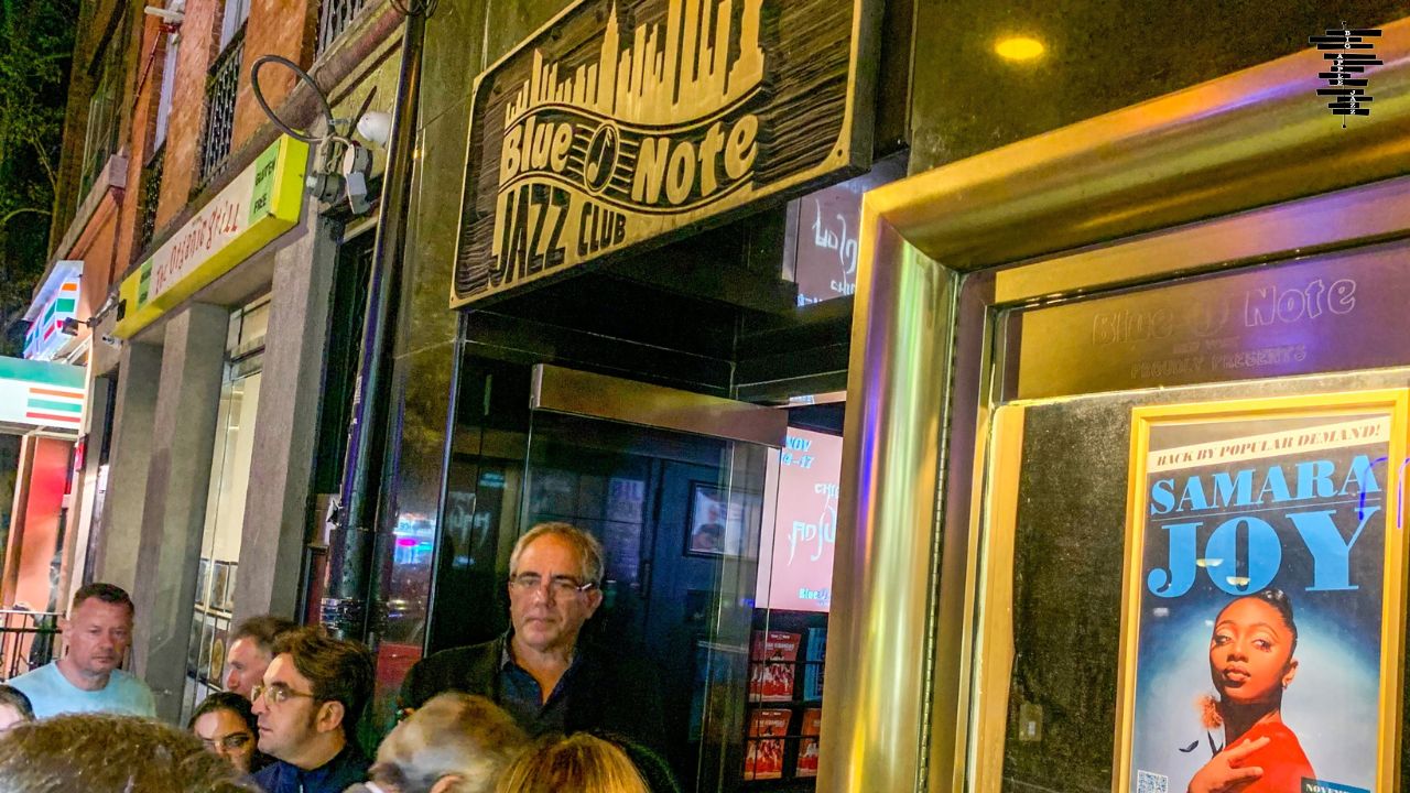 Samara Joy at the Blue Note 2022.jpg